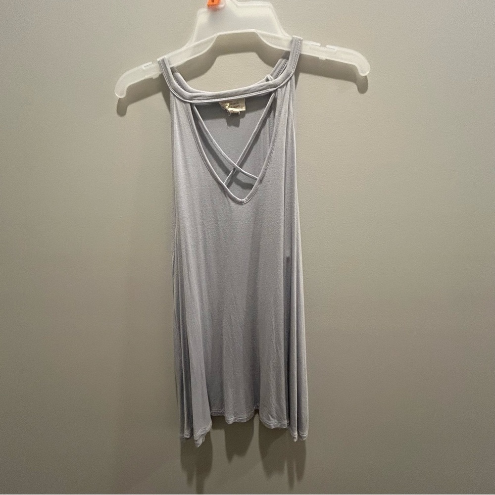Women’s Caution to the Wind Tunic top size medium size Large - silver grey -